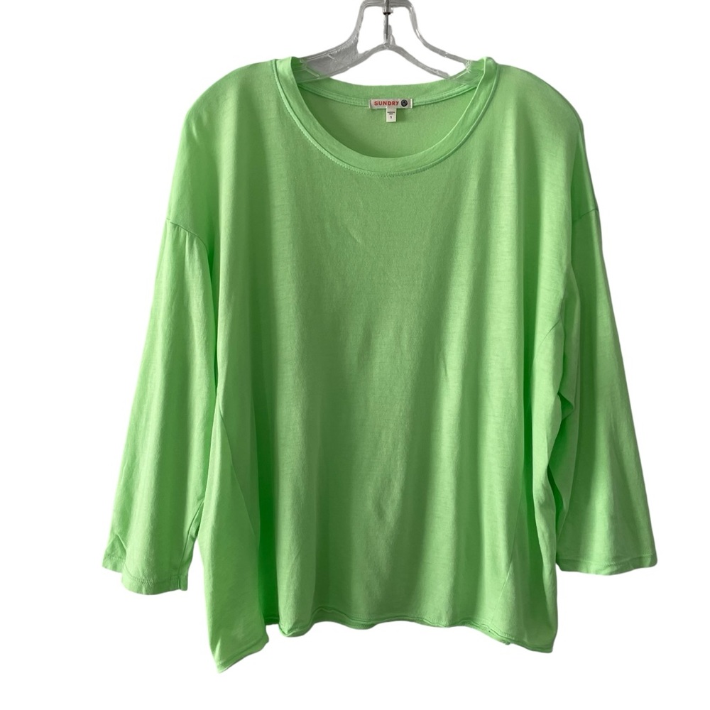 Sundry Round Neck 3/4 Sleeve Tee Shirt Lightweight Pop Lime Green